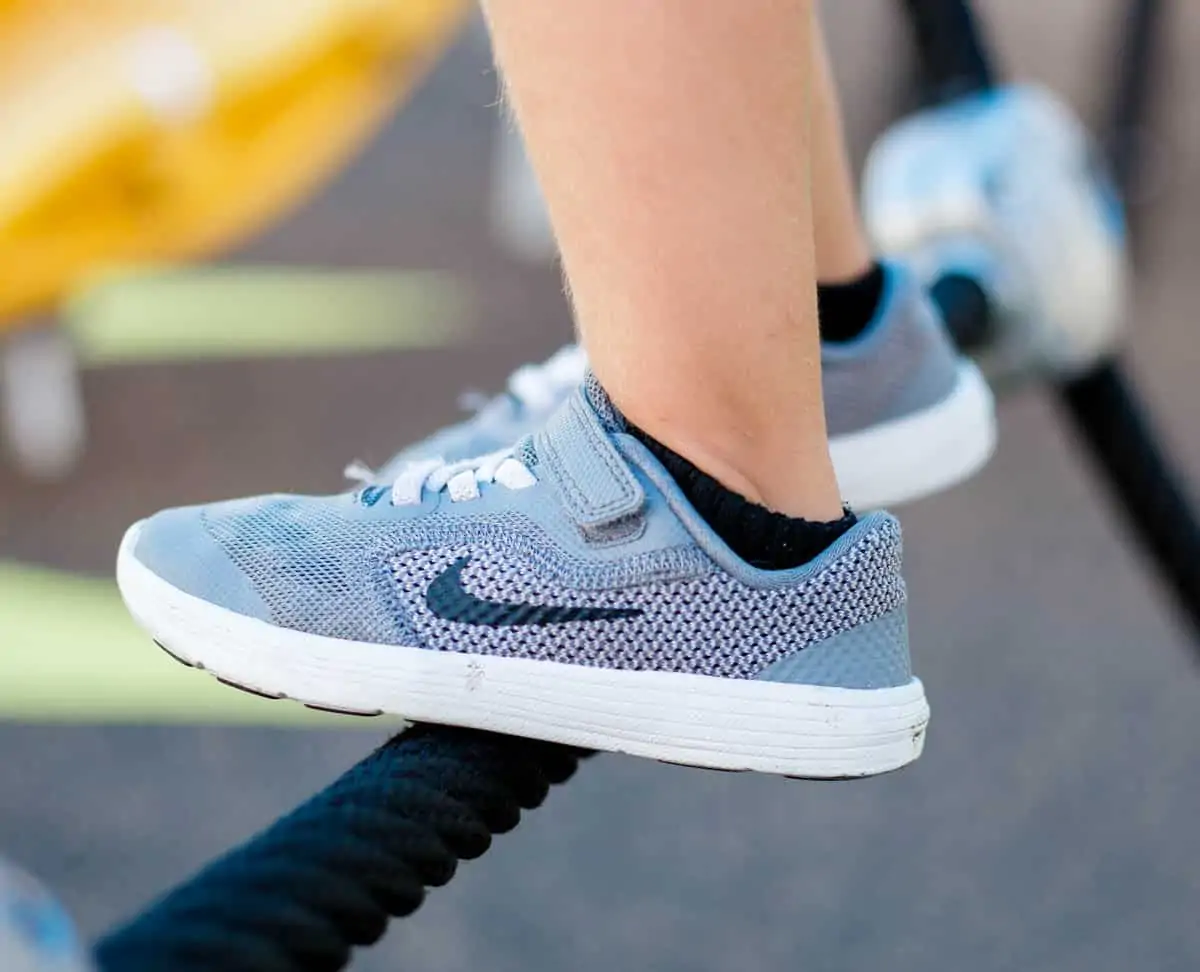 5 Reasons to Ensure Your Kids Have the Right Shoes